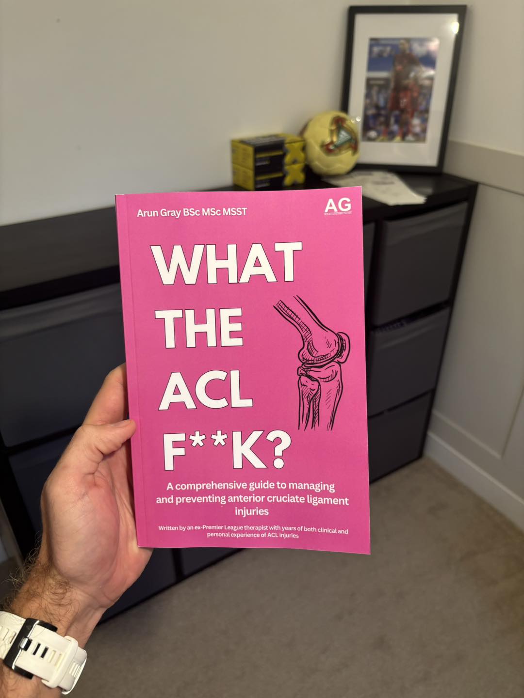 ACL injuries book available on Amazon